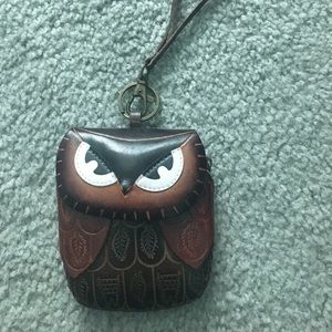 Embossed owl coin purse